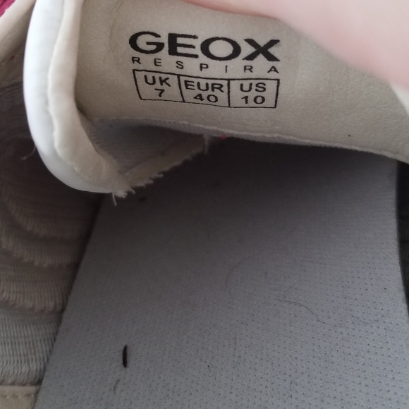 ***SOLD***Geox D Snake pink suede sneakers running shoes - Picture 6 of 6